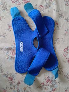 Knee &amp; Ankle Brace Compression Sleeve