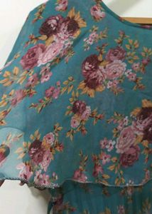 Elegant Floral Pleated Midi Dress