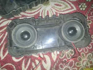 2 speaker 1 battery 1500 mah