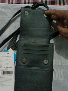 Mens Side Sling For Mobile Passport Card Etc