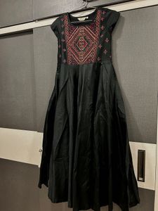 Elegant Black Embroidered Ethnic Gown