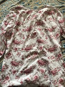 Elegant Floral Print Blouse