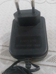 AC/AC Power Adapter
