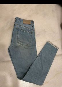Vero Moda Light Wash Denim Jeans