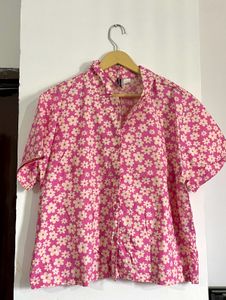 H&amp;M Pink Floral Button-Up Shirt