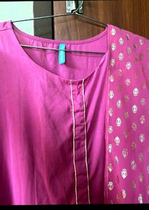 Combo Of Pink And Red Kurta With Duppata