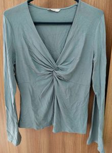 🌿✨ Marks &amp; Spencer Green Twist-Front Top
