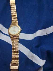 vintage  Gold Tone Westar Quartz Watch not working