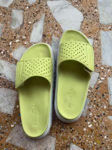 Skechers Foamies Slides