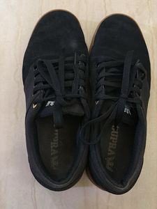 Black Supra Sneakers