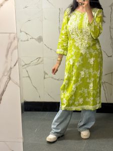 Chikankari Embroidered Kurta