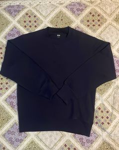 Uniqlo Navy blue Sweater