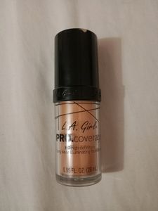 L A Girl New Pro h D Foundation
