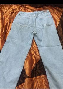 Light Wash straight Leg y2k Jeans with Star Patch