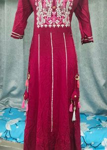 Maroon Embroidered Kurta