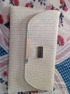 Elegant Beaded Clutch Bag