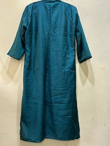 Neerus Green Kurta Size L
