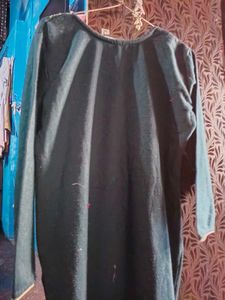 Elegant Embroidered Kurta