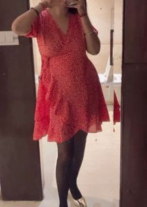 Chic Red Floral Wrap Dress
