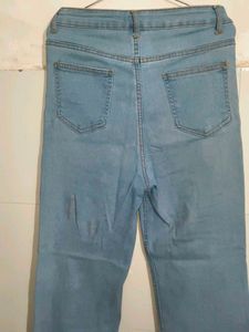 Light Wash Wide Leg Jeans for women