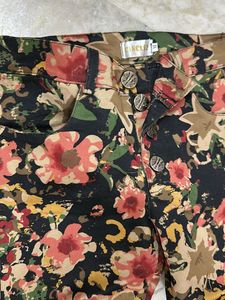 Designer Stretchable Pants For Stylish Girls