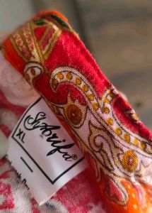 Vibrant Paisley Print Kurta