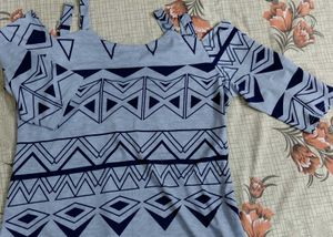 Trendy Cold Shoulder Top with Geometric Print