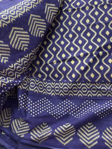 Elegant Blue Saree with Golden Print