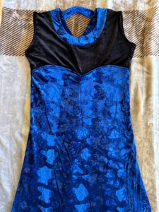 Vibrant Blue &amp; Black Sleeveless V-Neck Dress