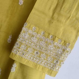 Festive kurta set