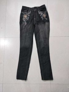 Embroidered Black Denim Jeans