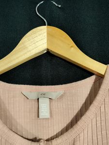 H&amp;M Light Peach Top ( Women)