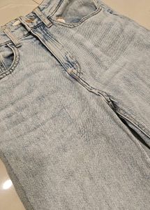 H&amp;M Women Lightly Washed Wide-Leg Jeans