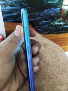 Basic Feature Phone ITEL semi screen touch