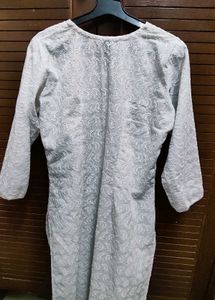Elegant White Chikankari Kurta