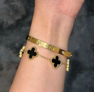 The OG clover bracelet