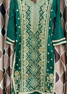 Dark Green Colour Kurta With Beautiful Work