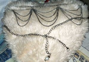 New Multi-Layered Body Chain