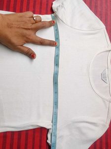 Ribbed White Crew Neck T-Shirt