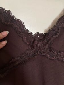 NUON Lace Trimmed top Xs