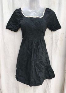 Chic Black Smocked Square Neck Dress