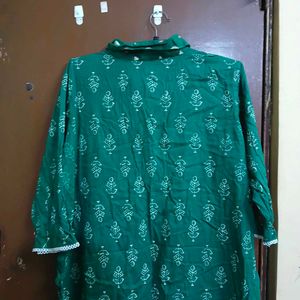Green Printed Kurta with pant