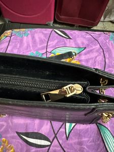Imported Black Sling In Excellent Condition