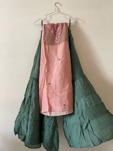 kurta sharara pair