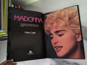 Madonna: A Biography
