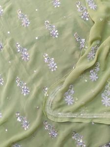 Embellished Georgette shiffon Saree with blouse 💚