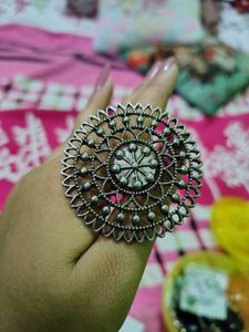 Sparkling Crystal Flower Ring