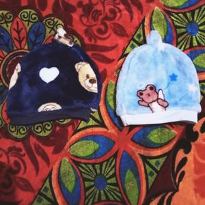New Born Baby  Combo Caps And Wollen Socks No Used