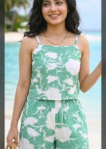 Cute Floral Tank Top & Shorts Set