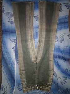 VINTAGE UNIQUE FADE FLARED JEANS